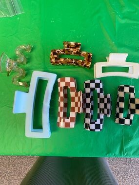 Assorted Checker & Solid Acrylic Hair Claw Clips - Blue, Brown, Black, White